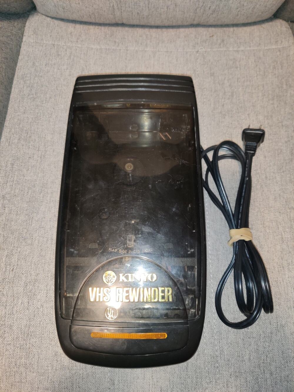 Kinyo VHS Video Cassette Tape UV-420 Black Rewinder TESTED Works Great